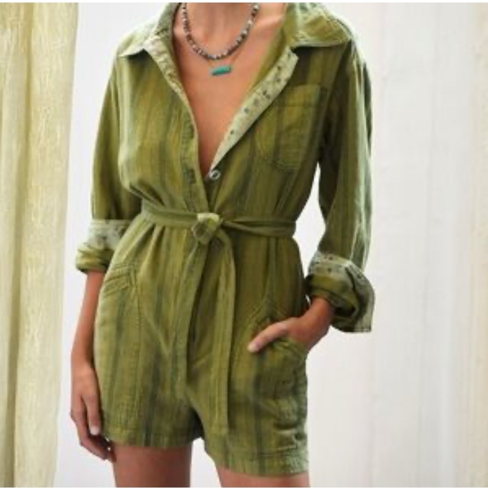 Pilcro Anthropologie Green Belted Romper